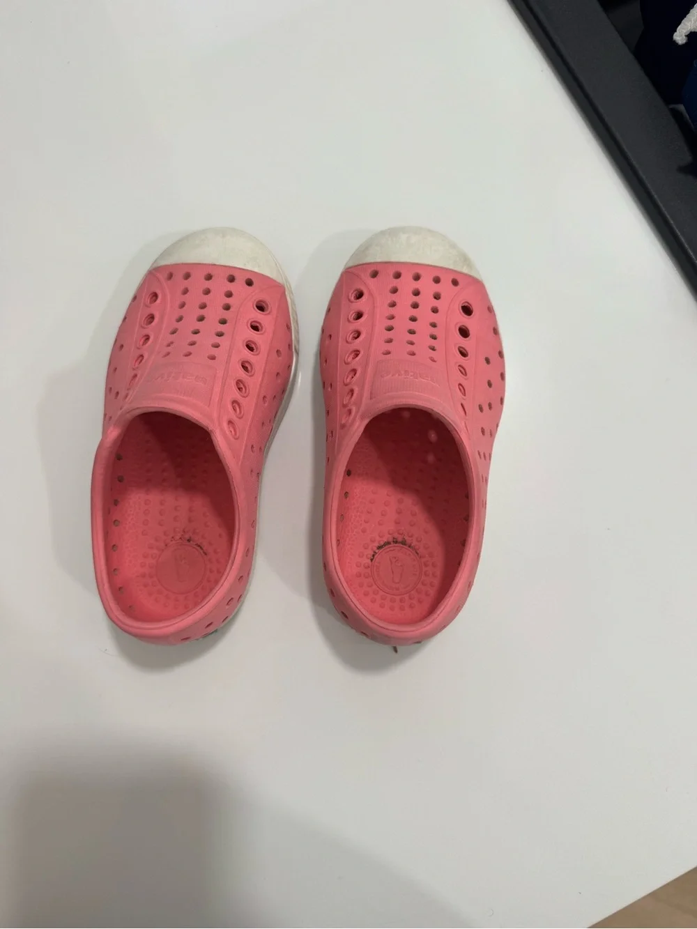 Native Jefferson Pink girl’s  Water Shoes Slip-On